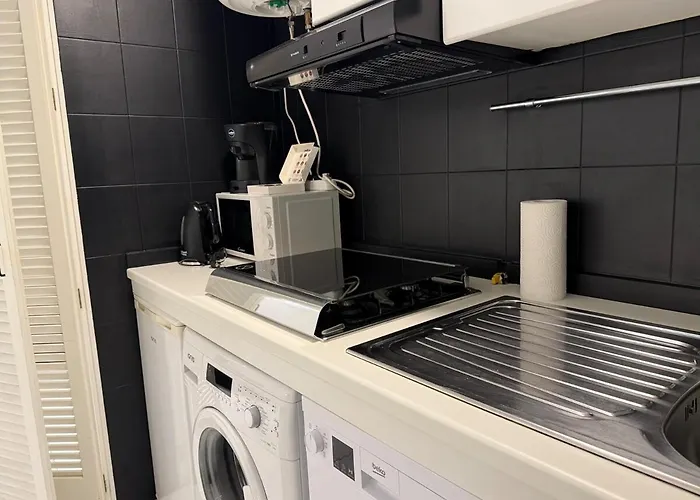 Le Due Torri Apartment *